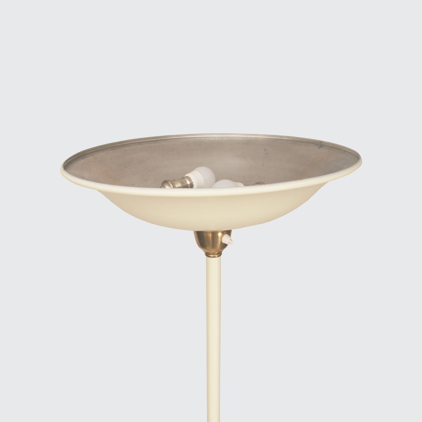 Uplight floor lamp