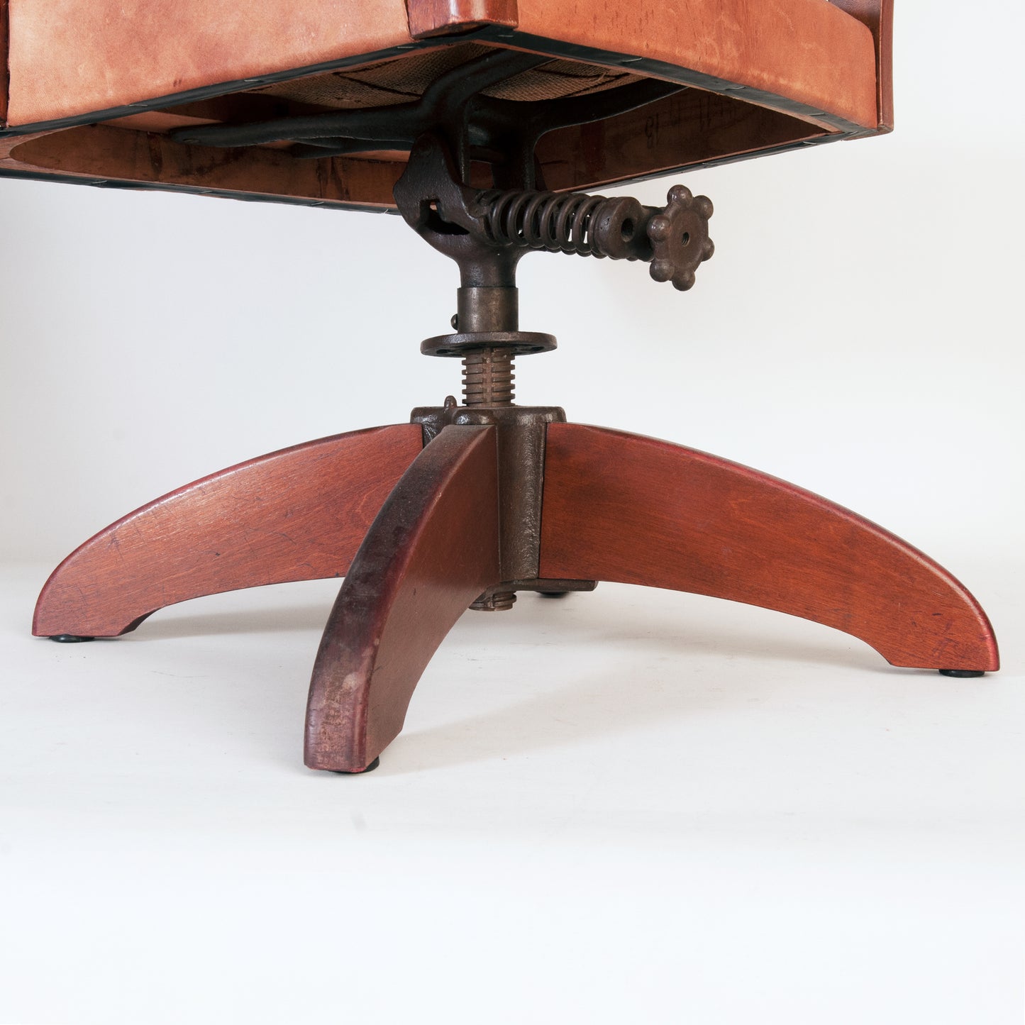 Office chair with tilt function