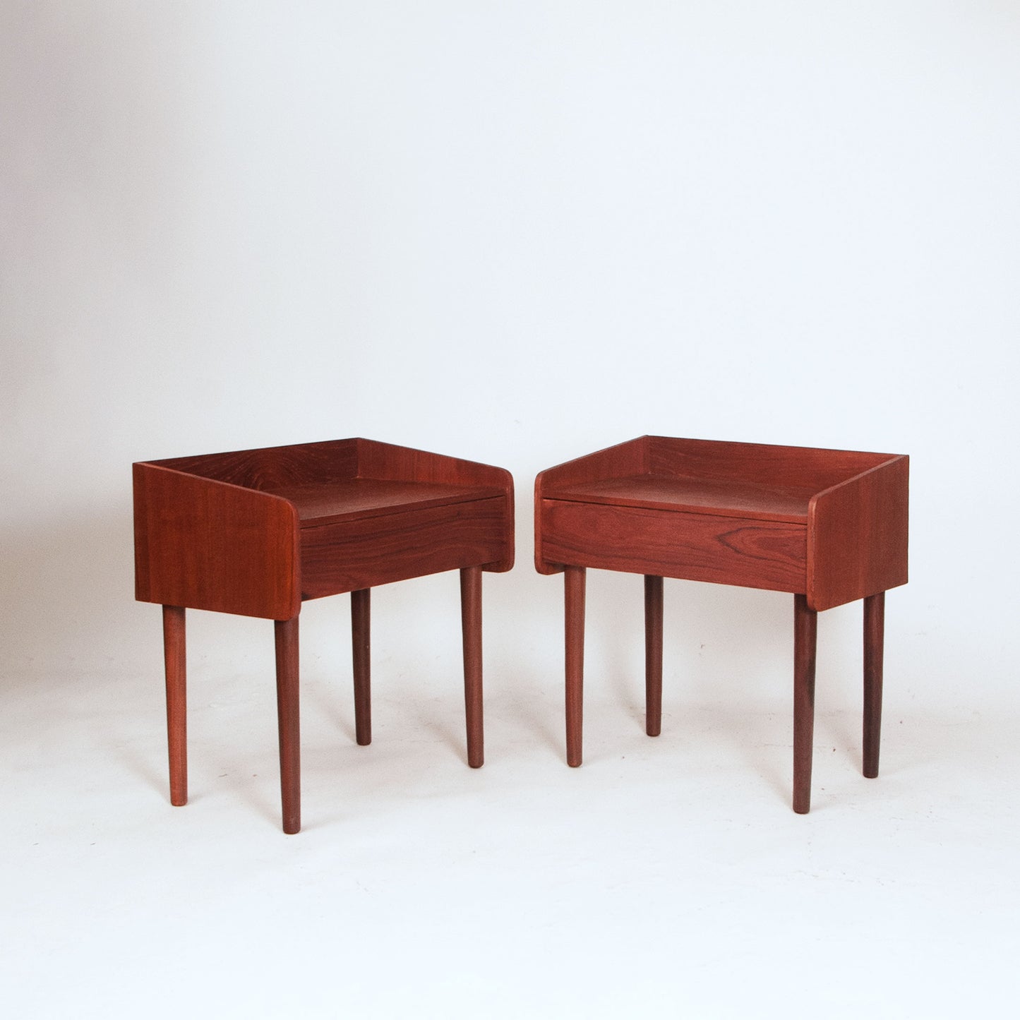 Pair of bedside tables with one drawer