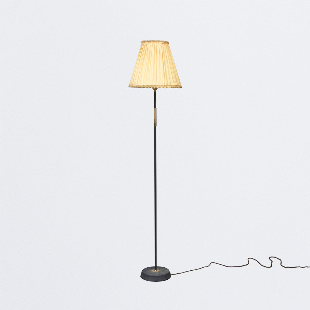Floor lamp with pleated shade