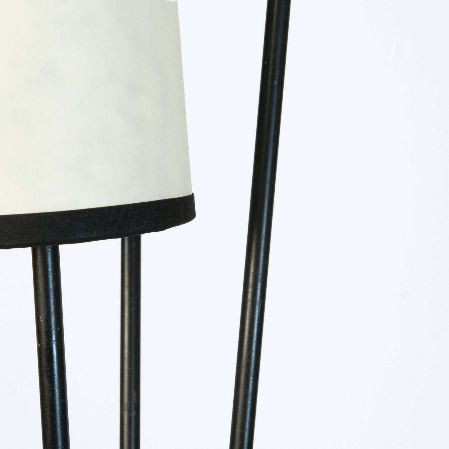 3-shades floor lamp