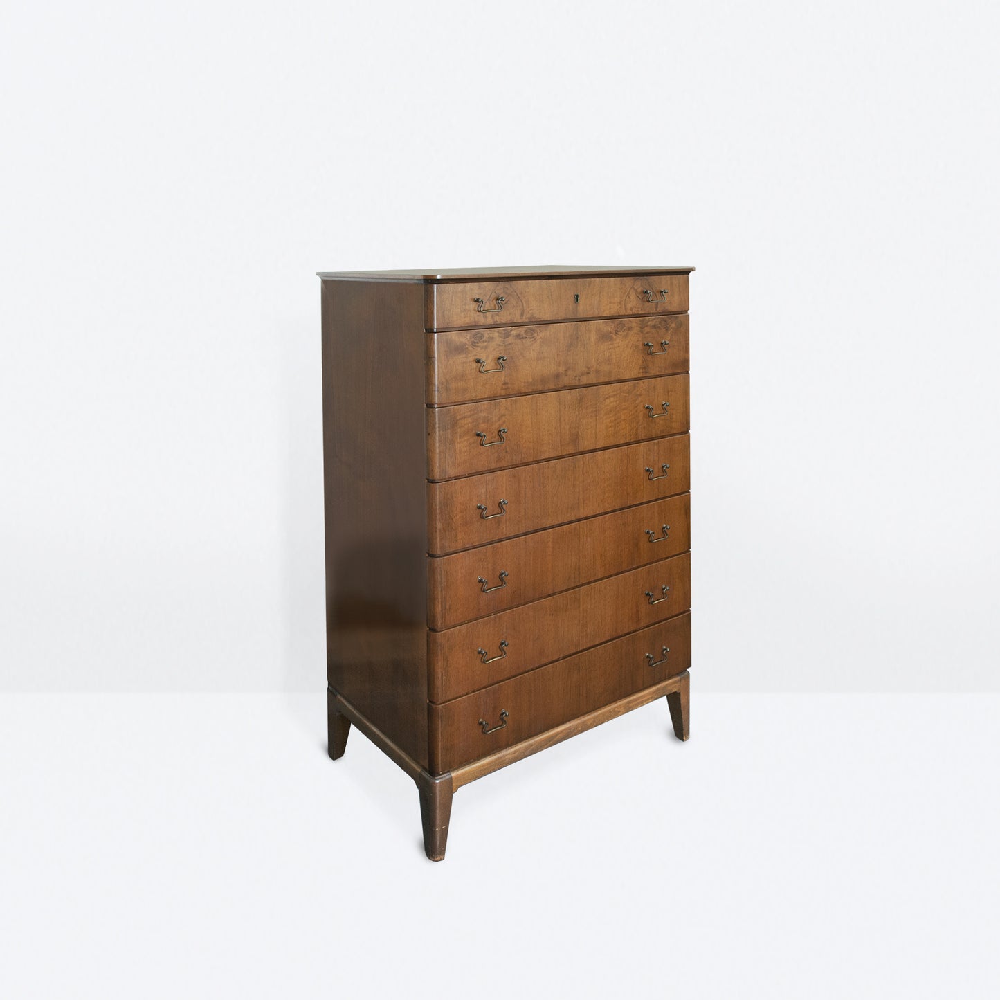 Chest of 7 drawers